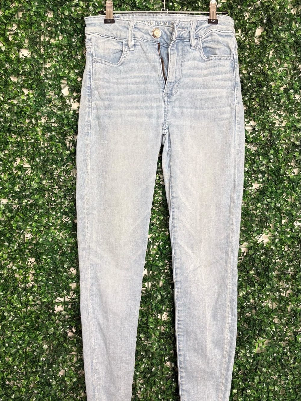 American Eagle Outfitters Light Blue Skinny Jeans